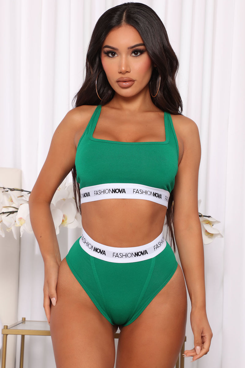 Fashion nova ropa interior store