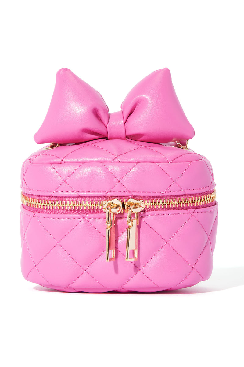 Pink purses top