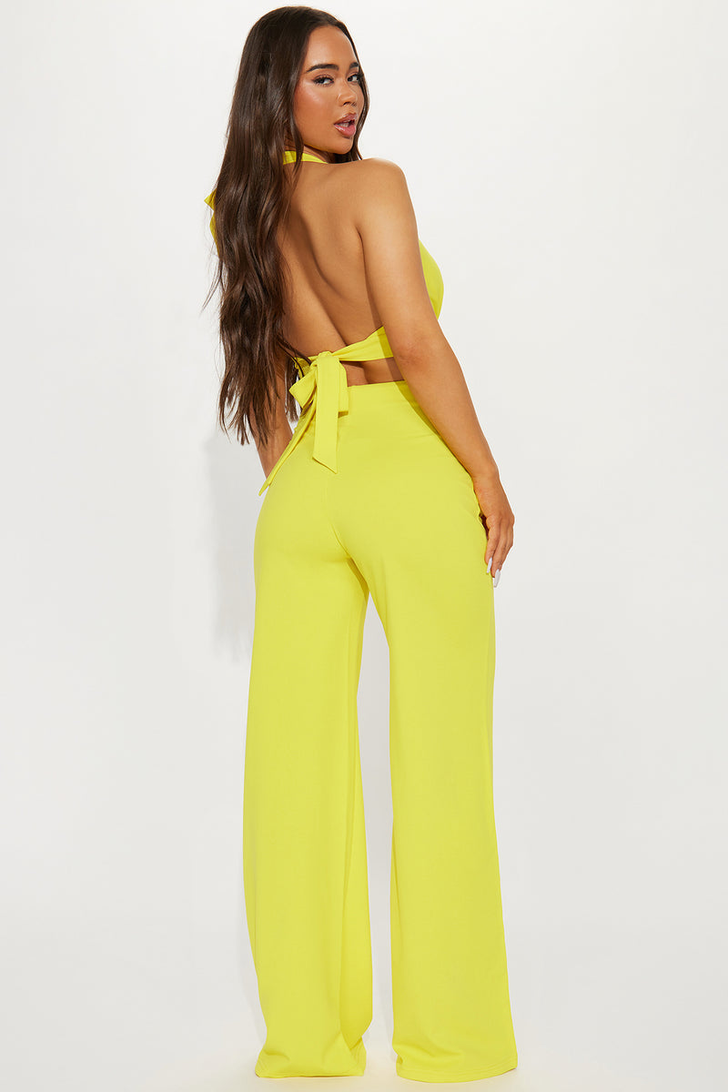Fashion nova yellow jumpsuit discount