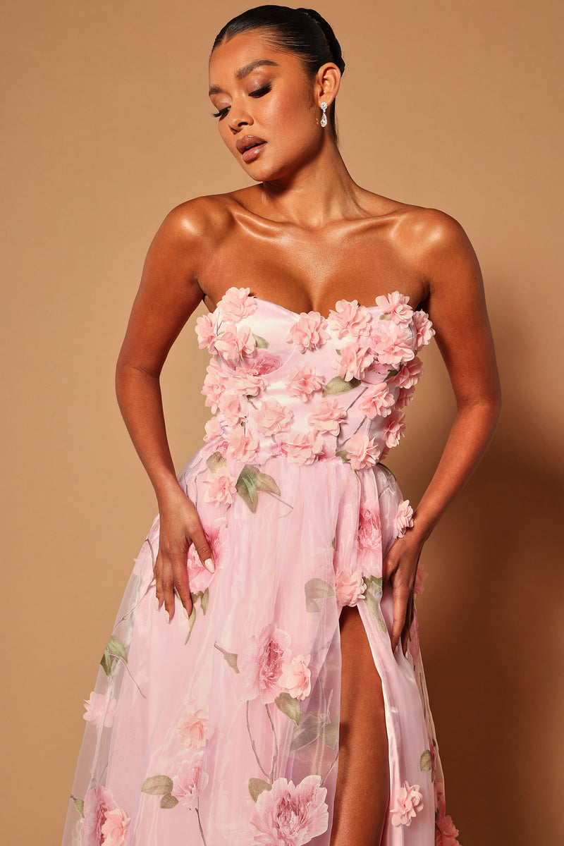 Fashion nova baby shower sales dress