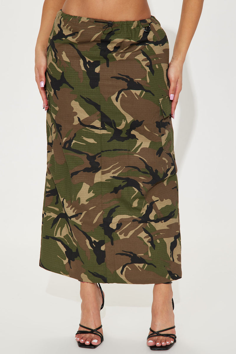 Camouflage store skirt size