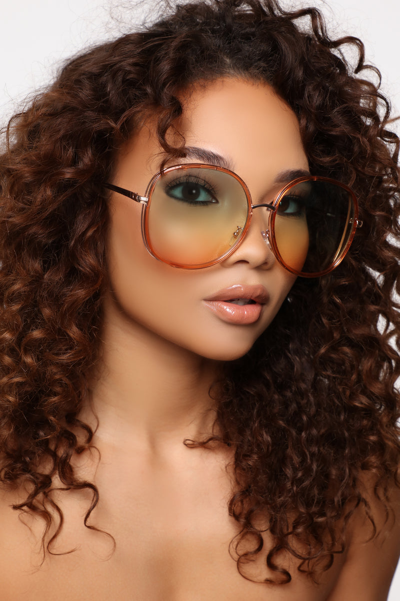 Oversized sunglasses top fashion nova