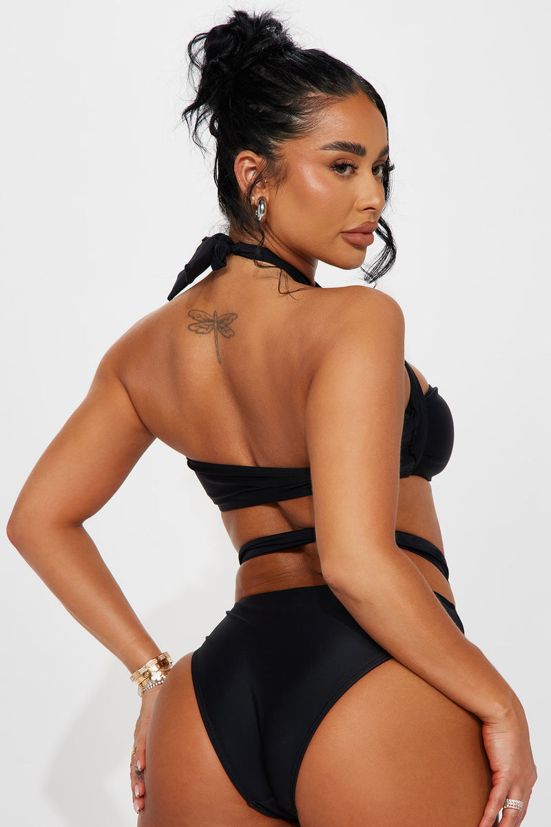 Fashion nova bikini bottoms 2025