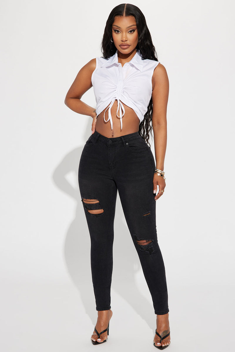 Fashion nova black ripped jeans discount