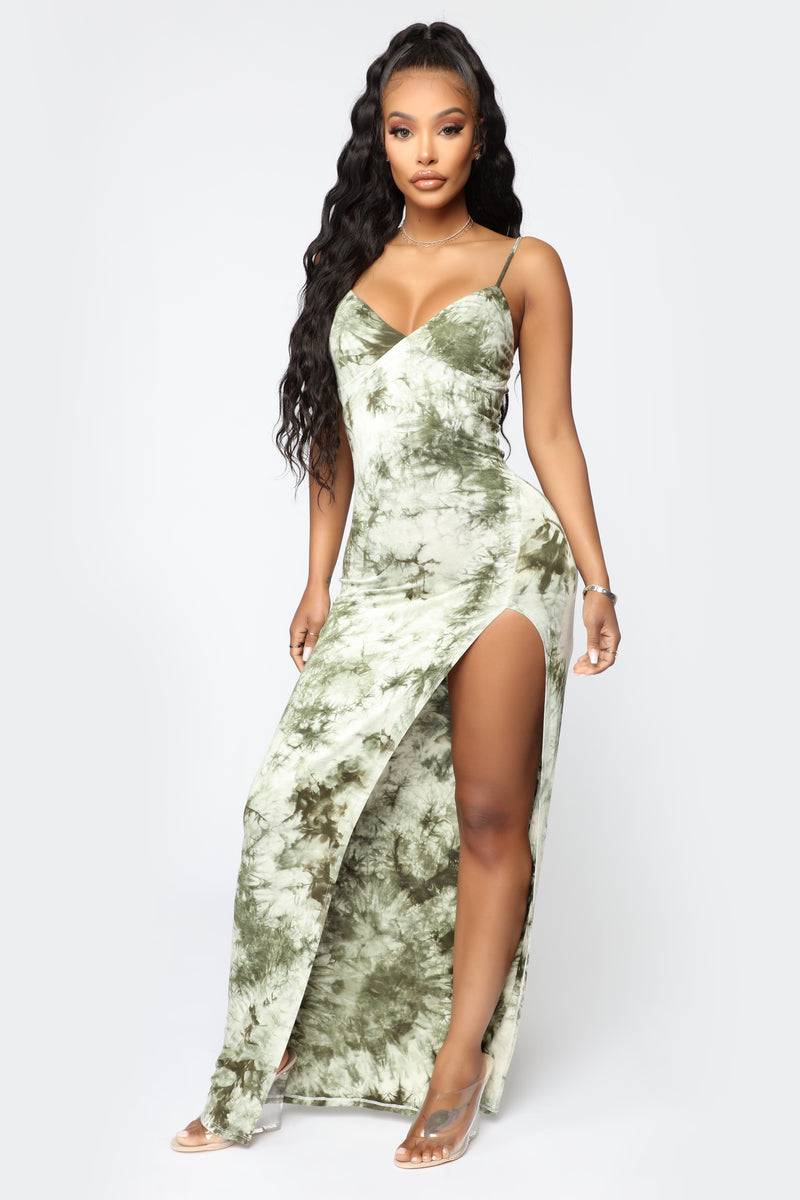 Tie dye maxi 2025 dress fashion nova