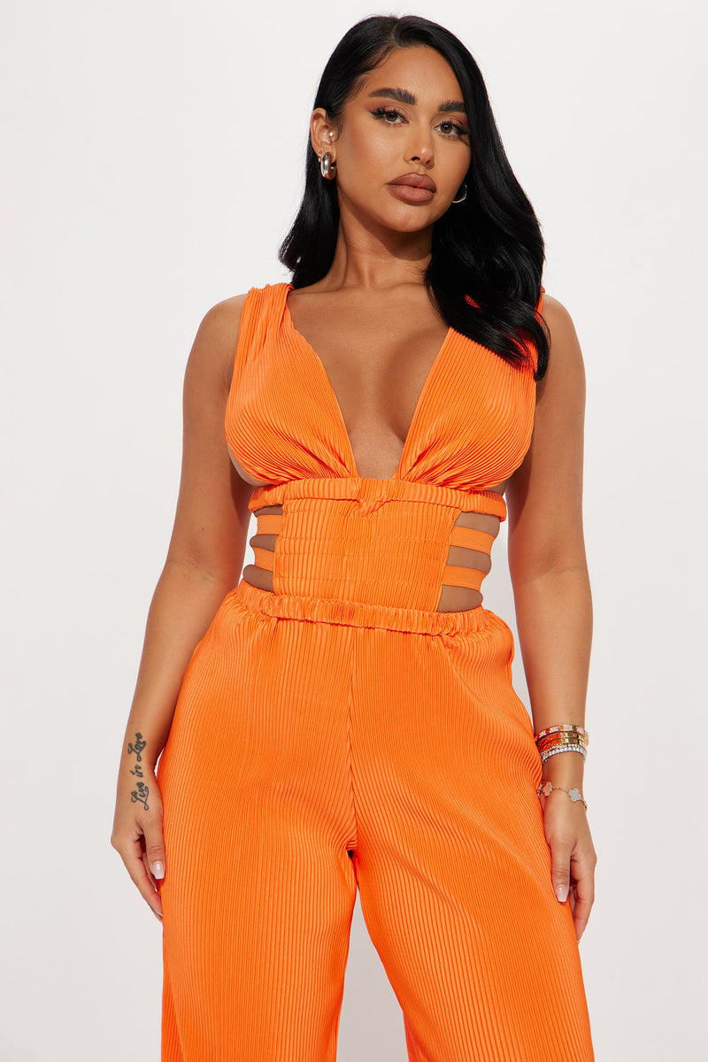Orange jumpsuit fashion nova new arrivals