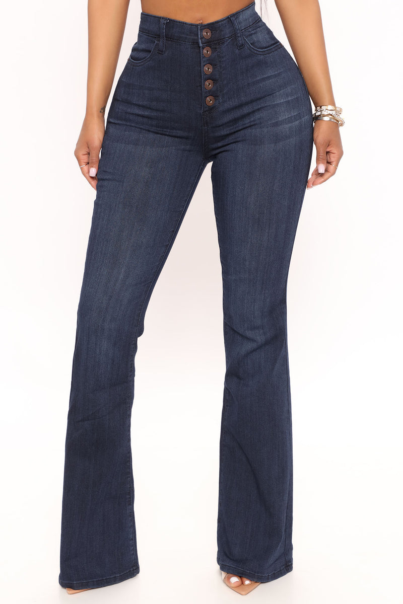 Fashion nova clearance bell bottom jeans