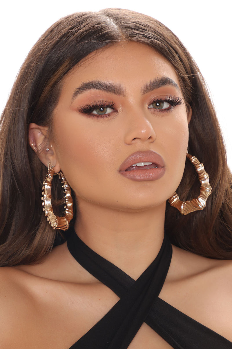 Hoop earrings cheap fashion nova