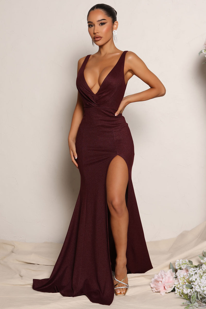 Fashion nova burgundy maxi hot sale dress