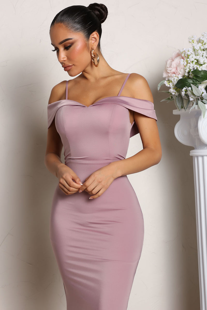 Shot at love maxi dress fashion nova discount