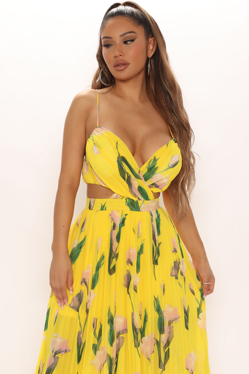Fashion nova best sale floral