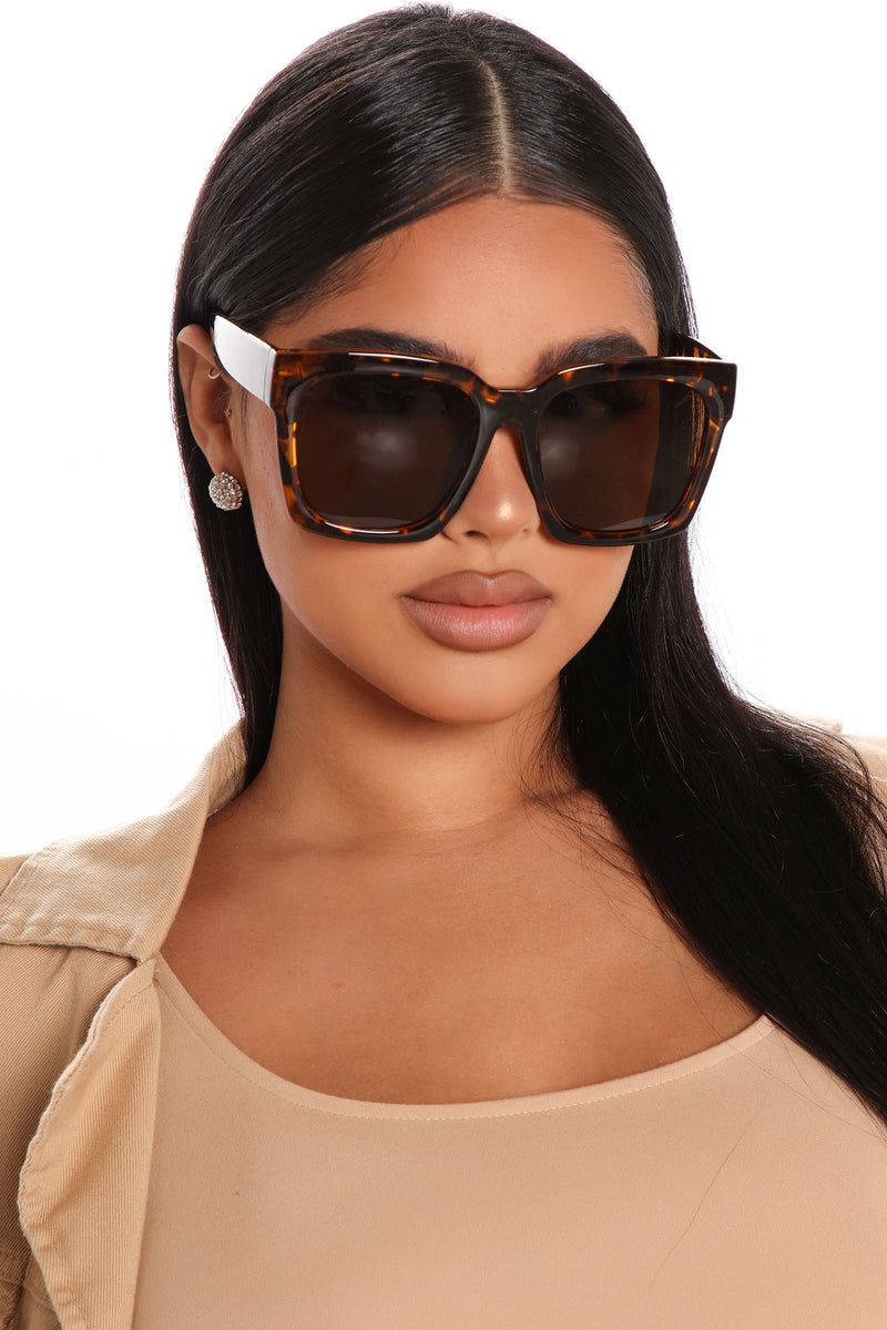 Women's Prettylittlething Black Branded Oversized Square Sunglasses