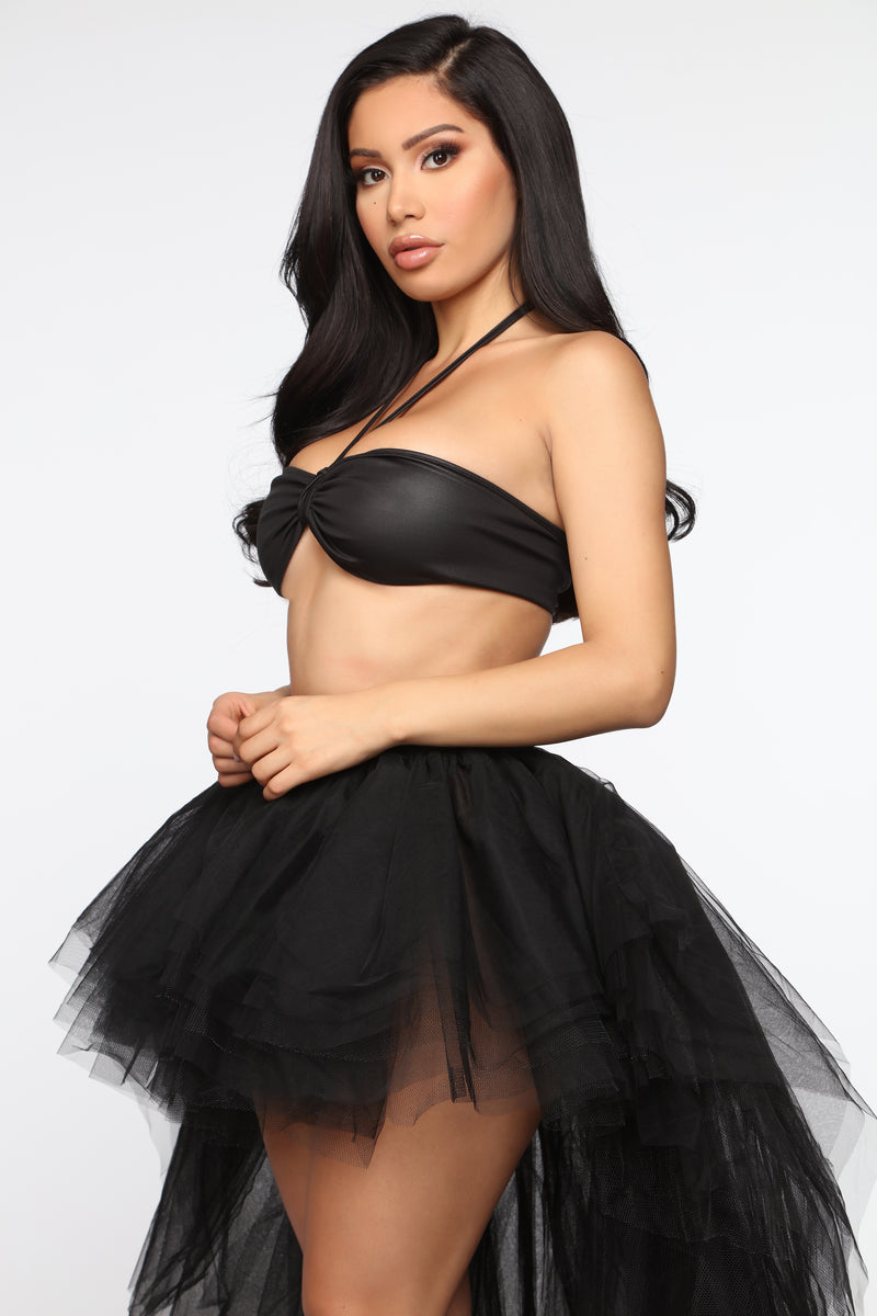 Fashion nova black sales tulle skirt