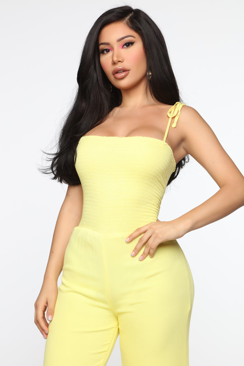 Fashion nova yellow jumpsuit discount