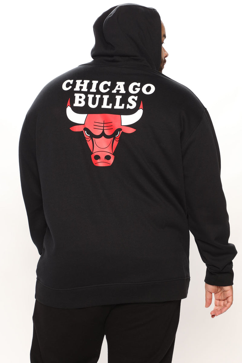 Black chicago bulls hotsell hoodie