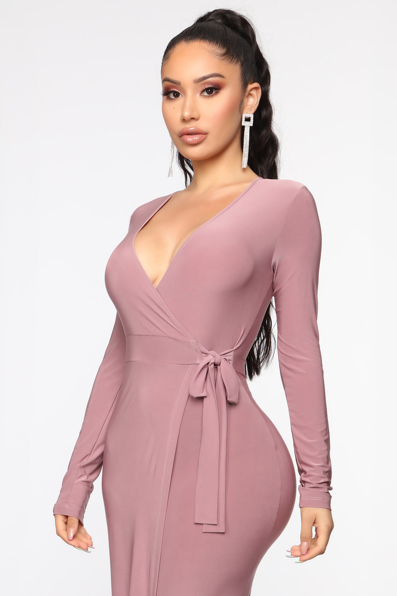 Fashion nova wrap dress discount