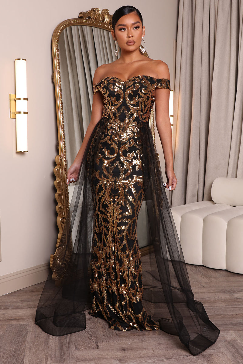Golden sales black gown