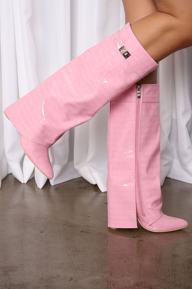 Not The Same Knee High Boots Pink