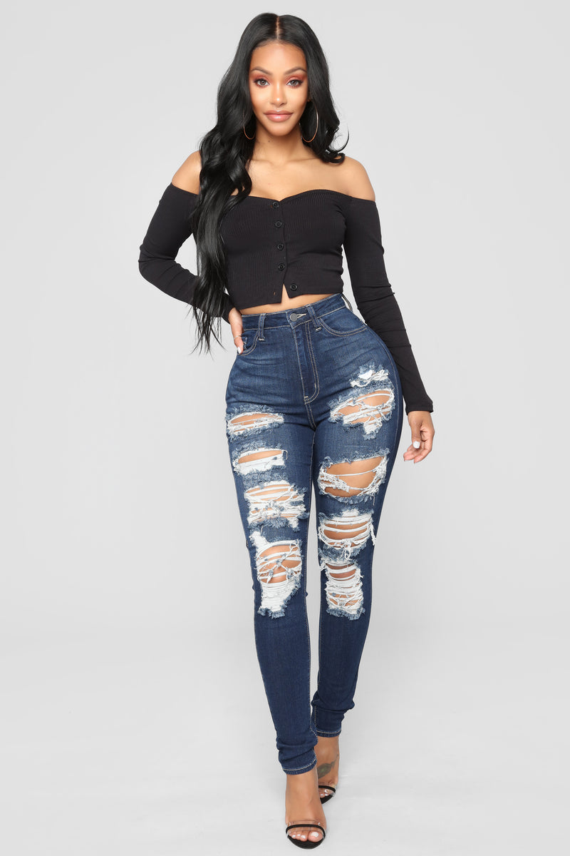 Fashion nova sale black distressed jeans