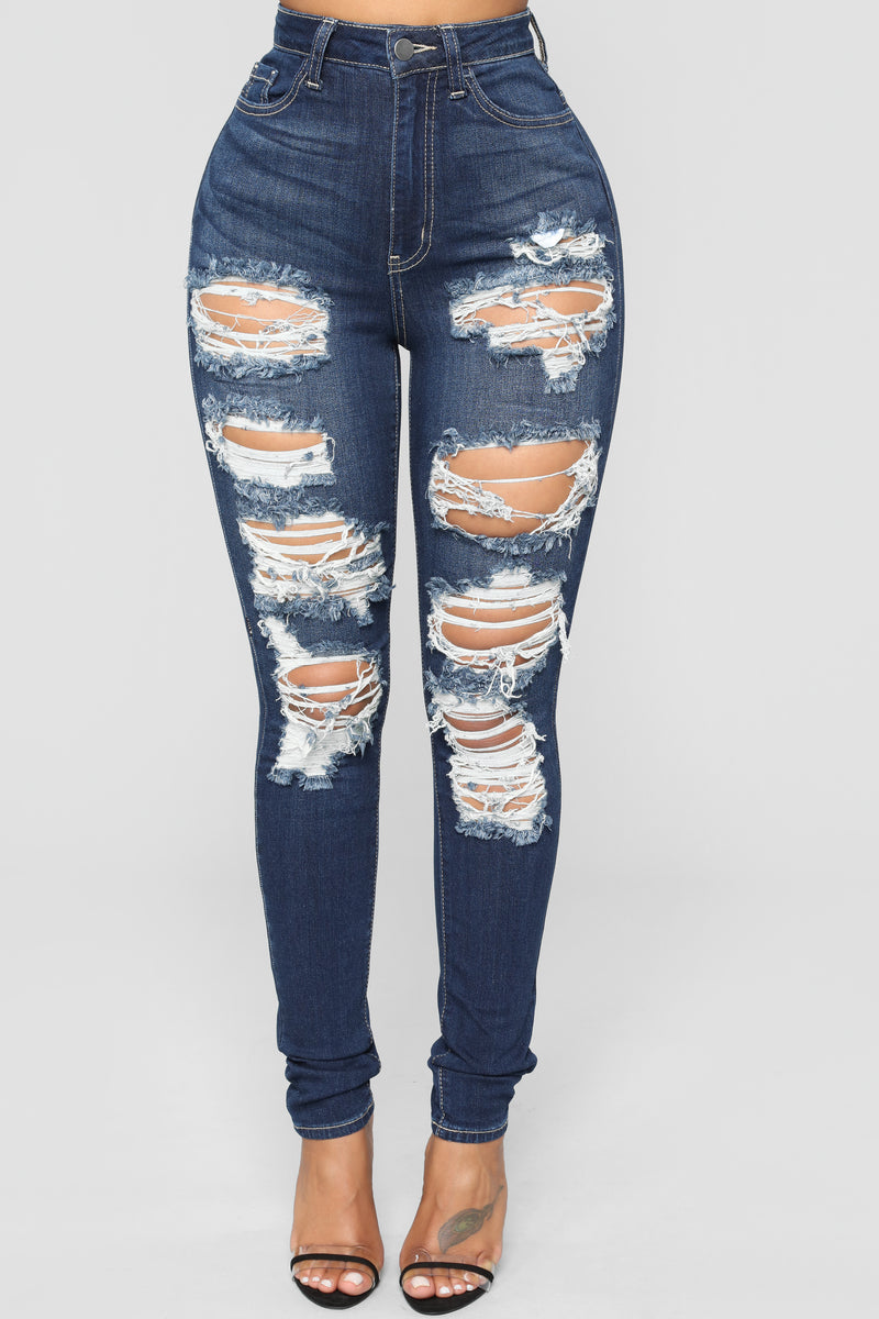 Fashion nova high waisted ripped jeans 2025