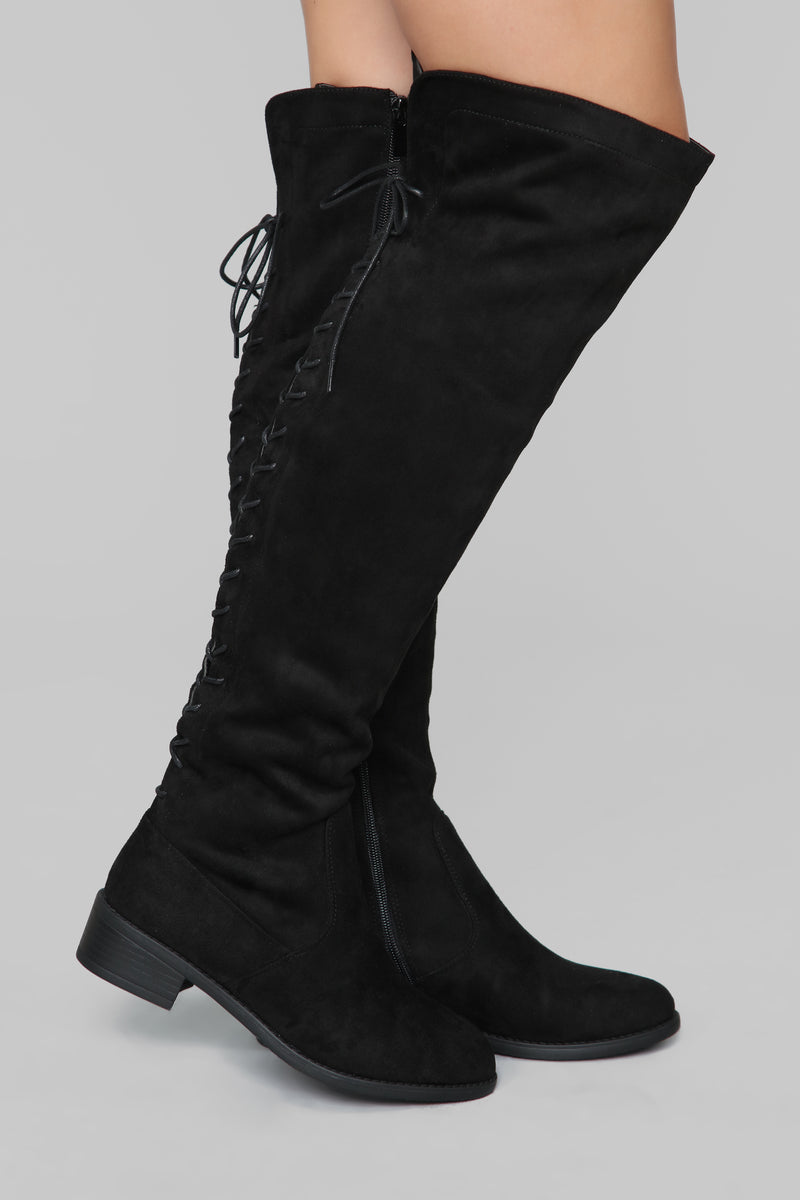 Very flat boots sales