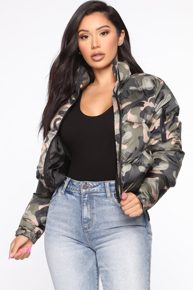 Camo down jacket discount womens