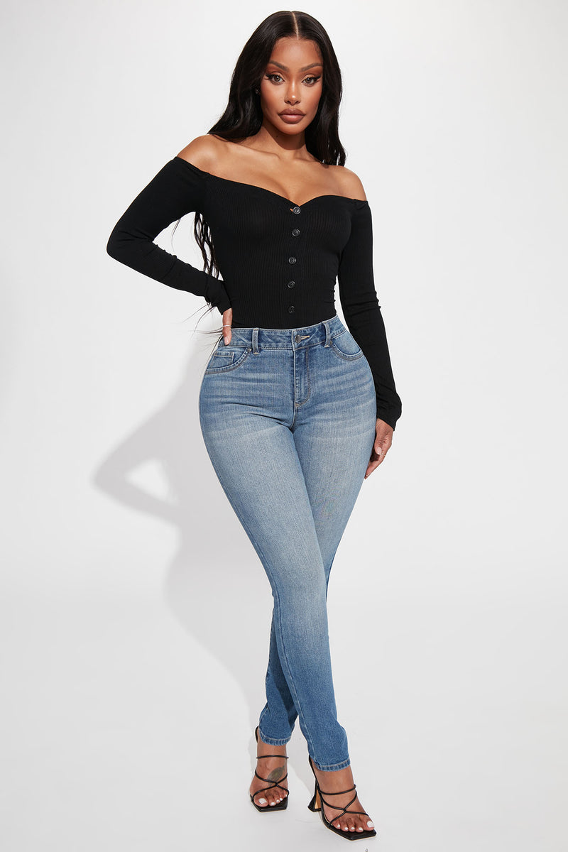Black off the shoulder top bodysuit new arrivals