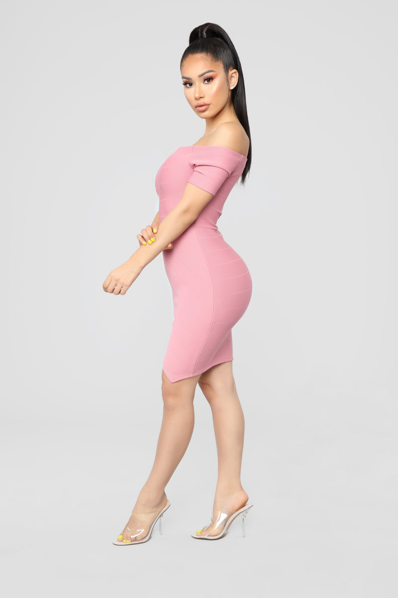 Fashion nova mauve dress sales