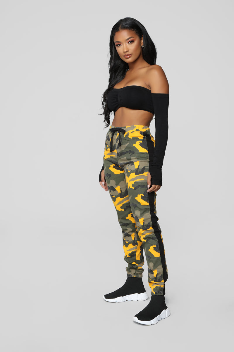 Yellow camo sales pants fashion nova