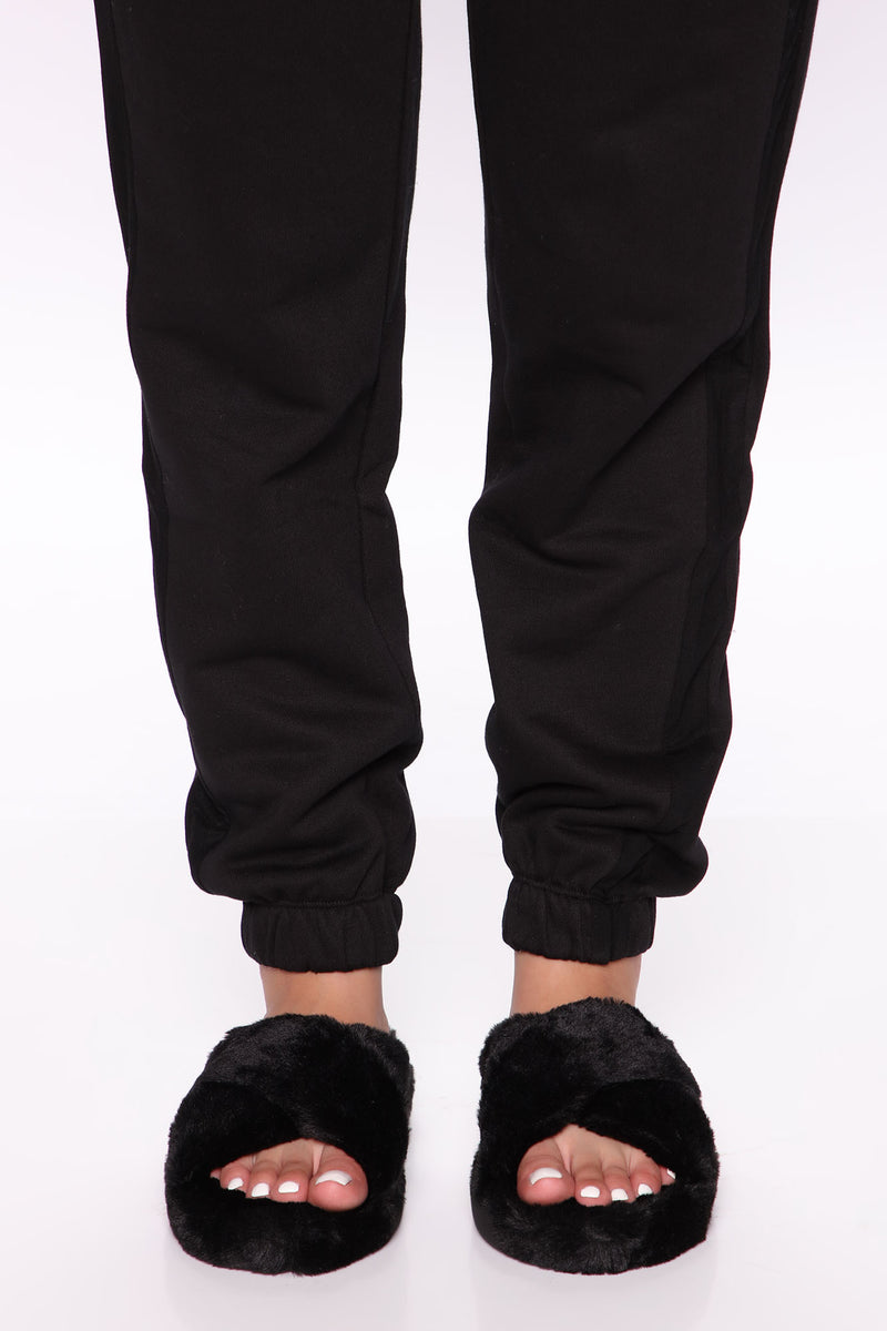 Fur slides outlet fashion nova
