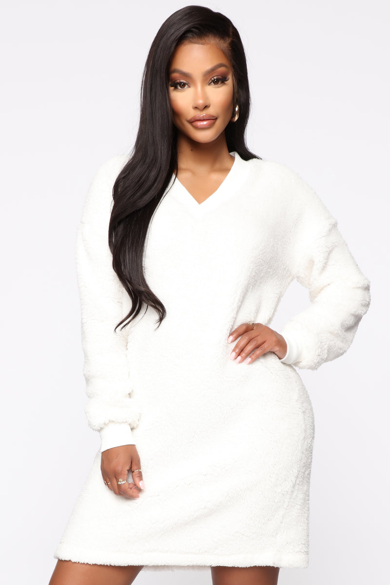 Fashion nova discount white sweater dress
