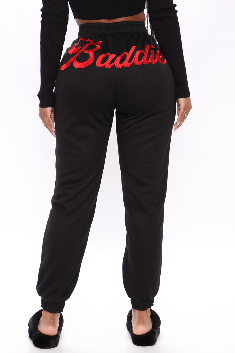 Baddie sweatpants store outfit