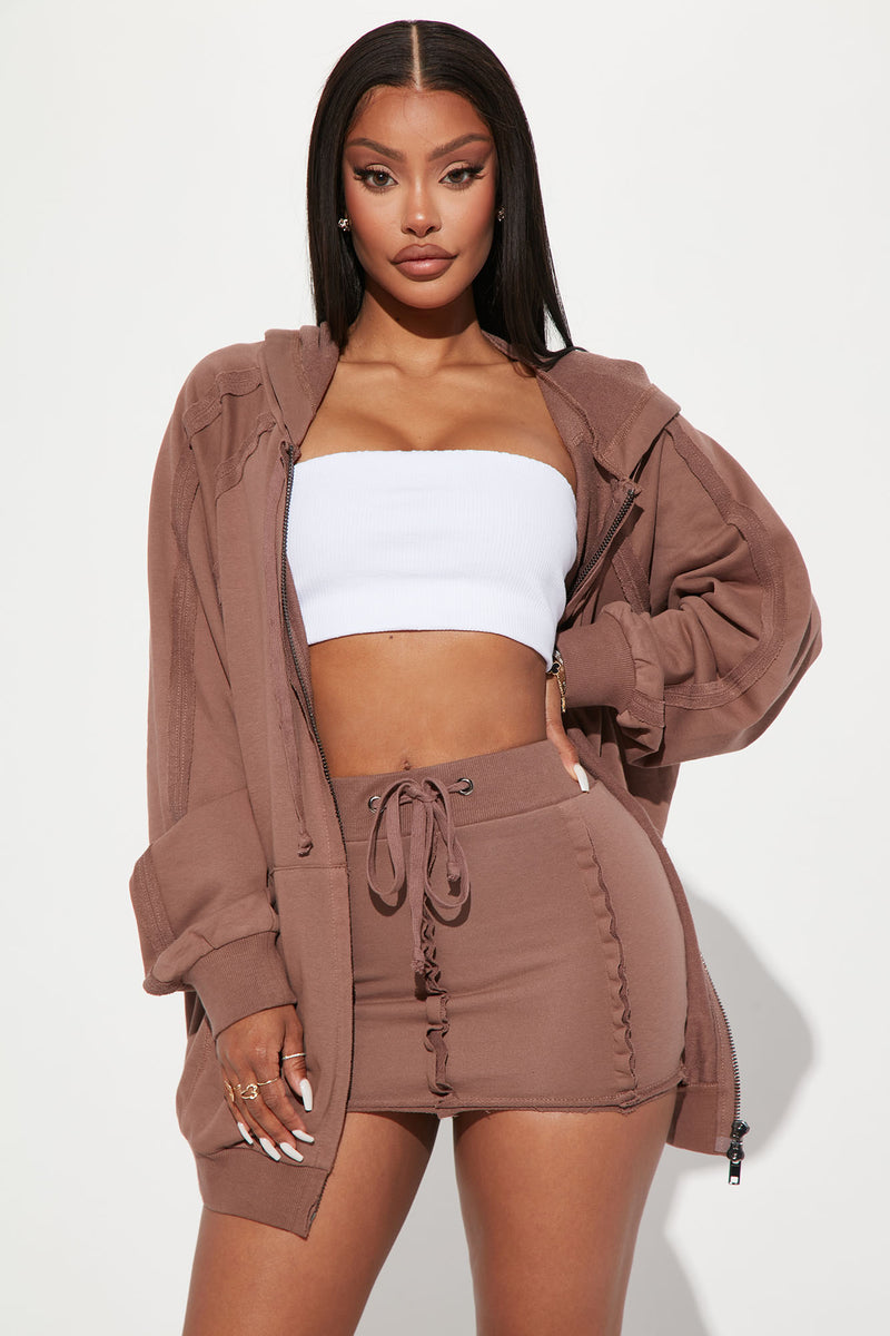 Chill Weekends Skirt Set Brown
