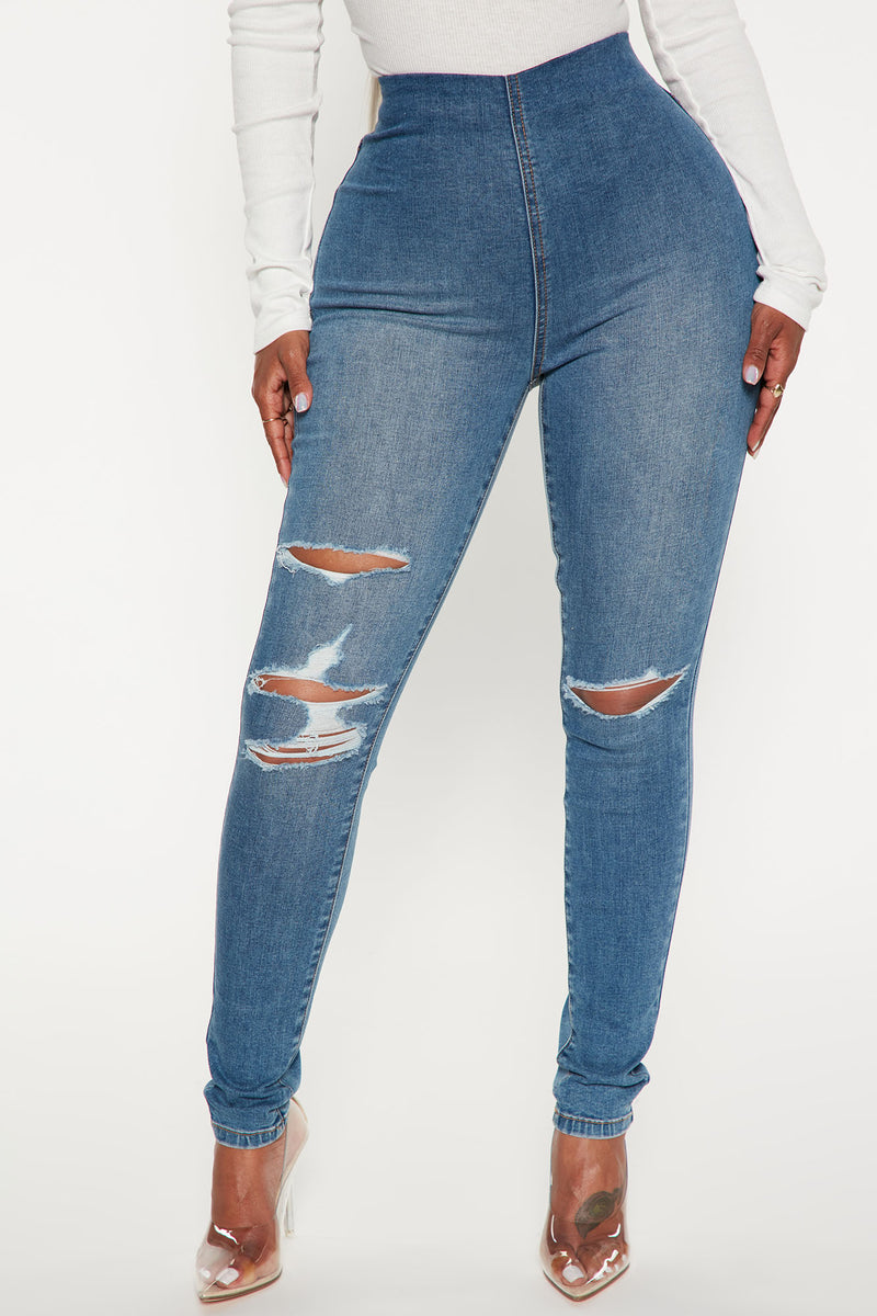 Jeans with no back pockets shop fashion nova