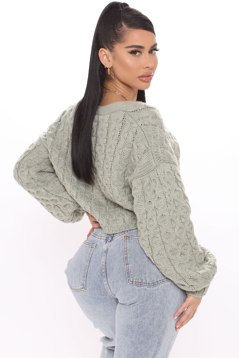 Cropped sweater fashion nova clearance