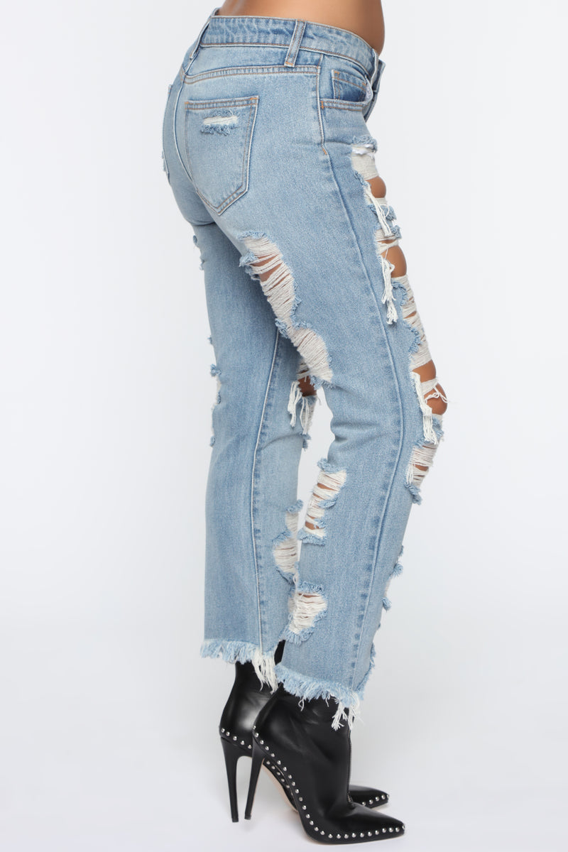 Fashion nova jeans ripped front store and back
