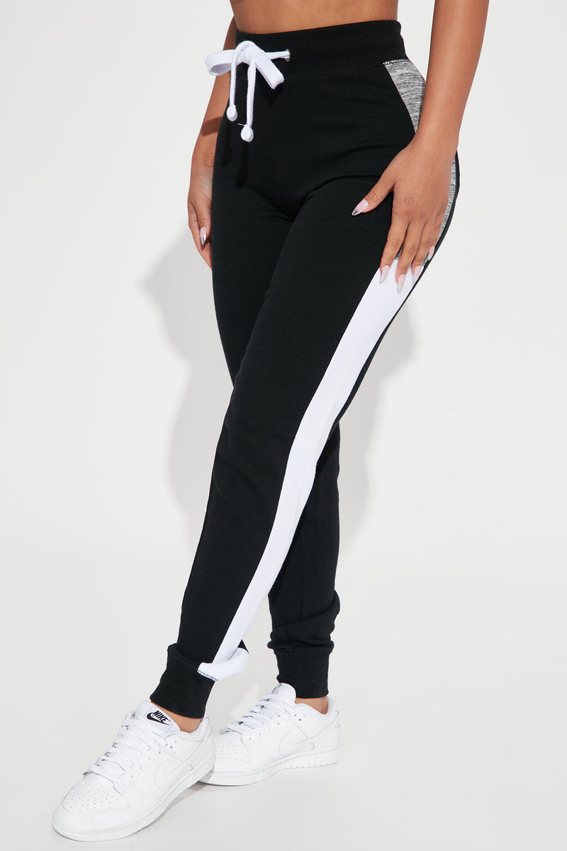 Black joggers outlet fashion nova