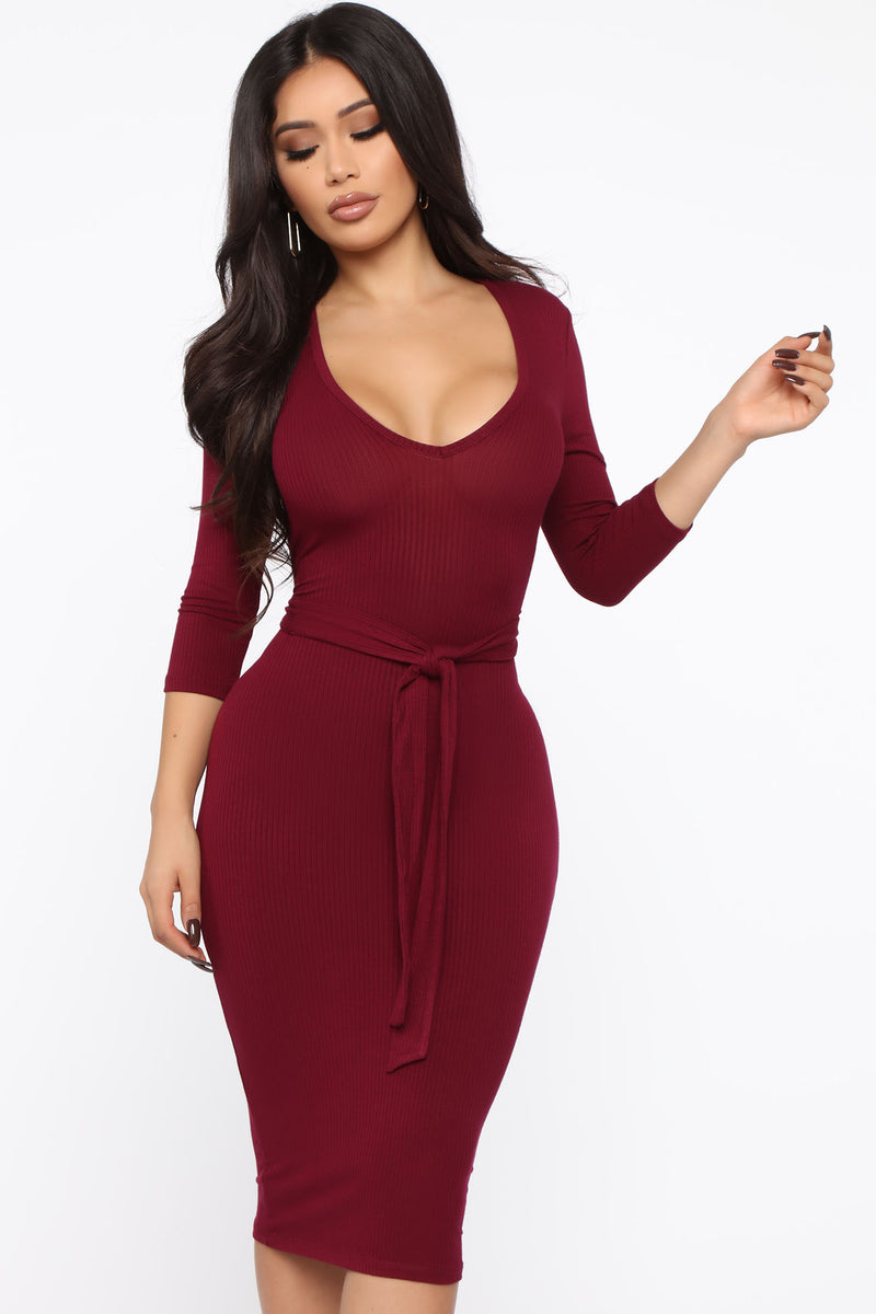 Fashion nova shop burgundy dresses