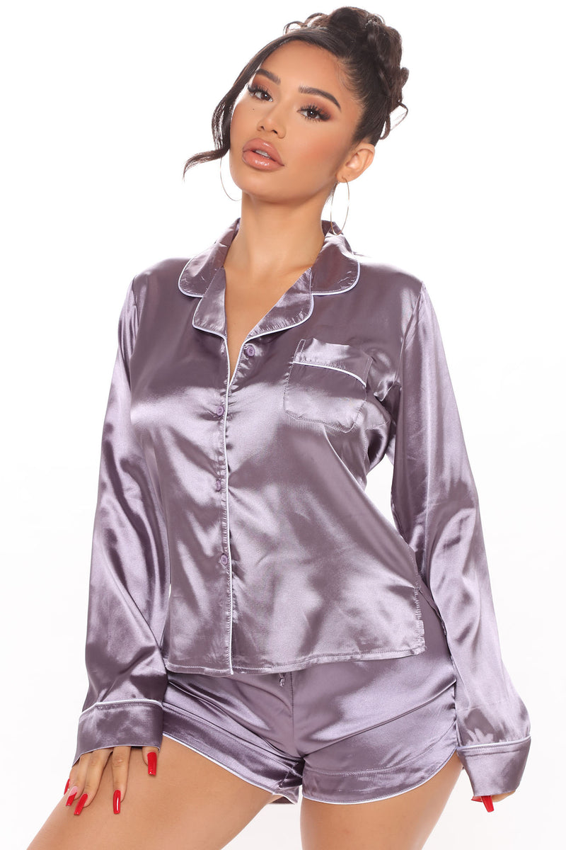 Silk pajamas 2025 fashion nova
