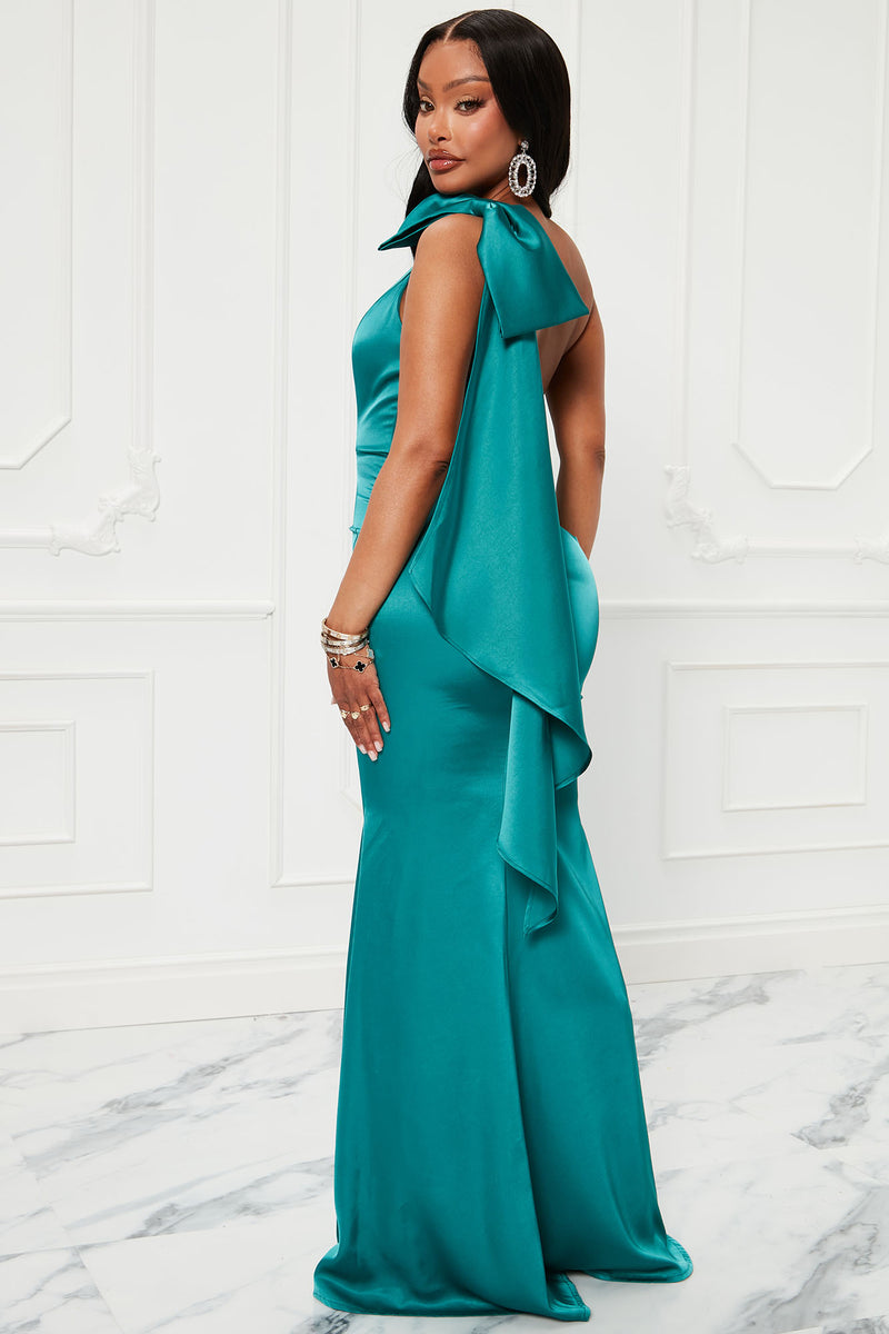 Fashion nova mother of the hotsell bride dresses