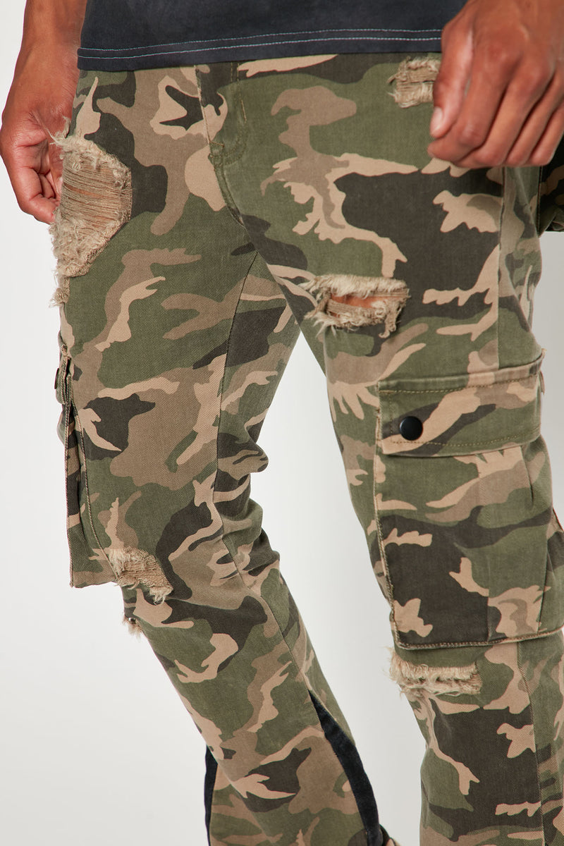 Contrast Skinny Stacked Flared Cargo Pants Camouflage