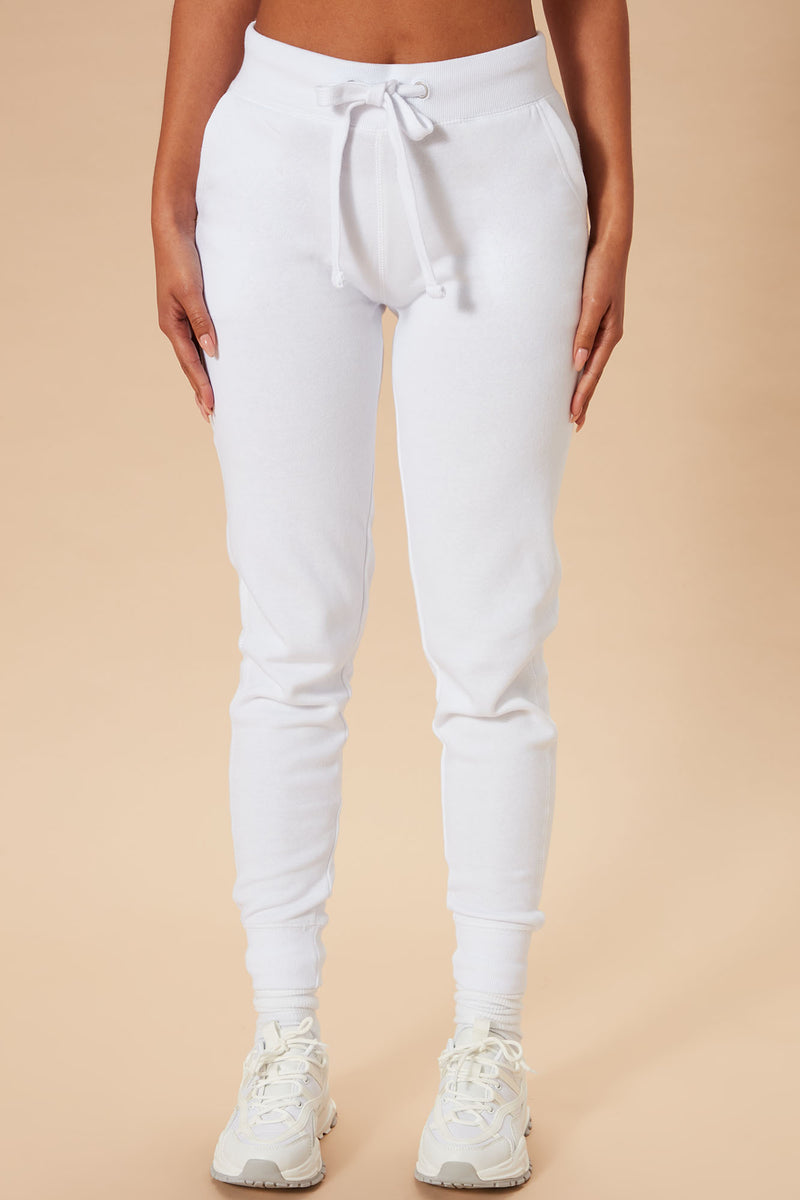 White jogger shop
