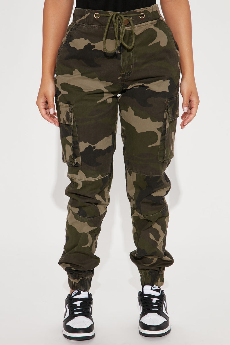 Camo cargo pants women's cheap fashion nova