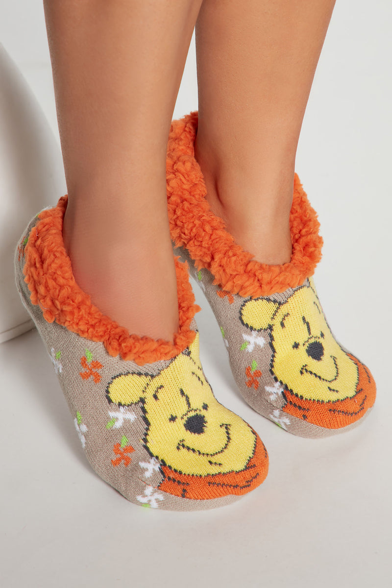 Winnie the 2025 pooh slippers womens