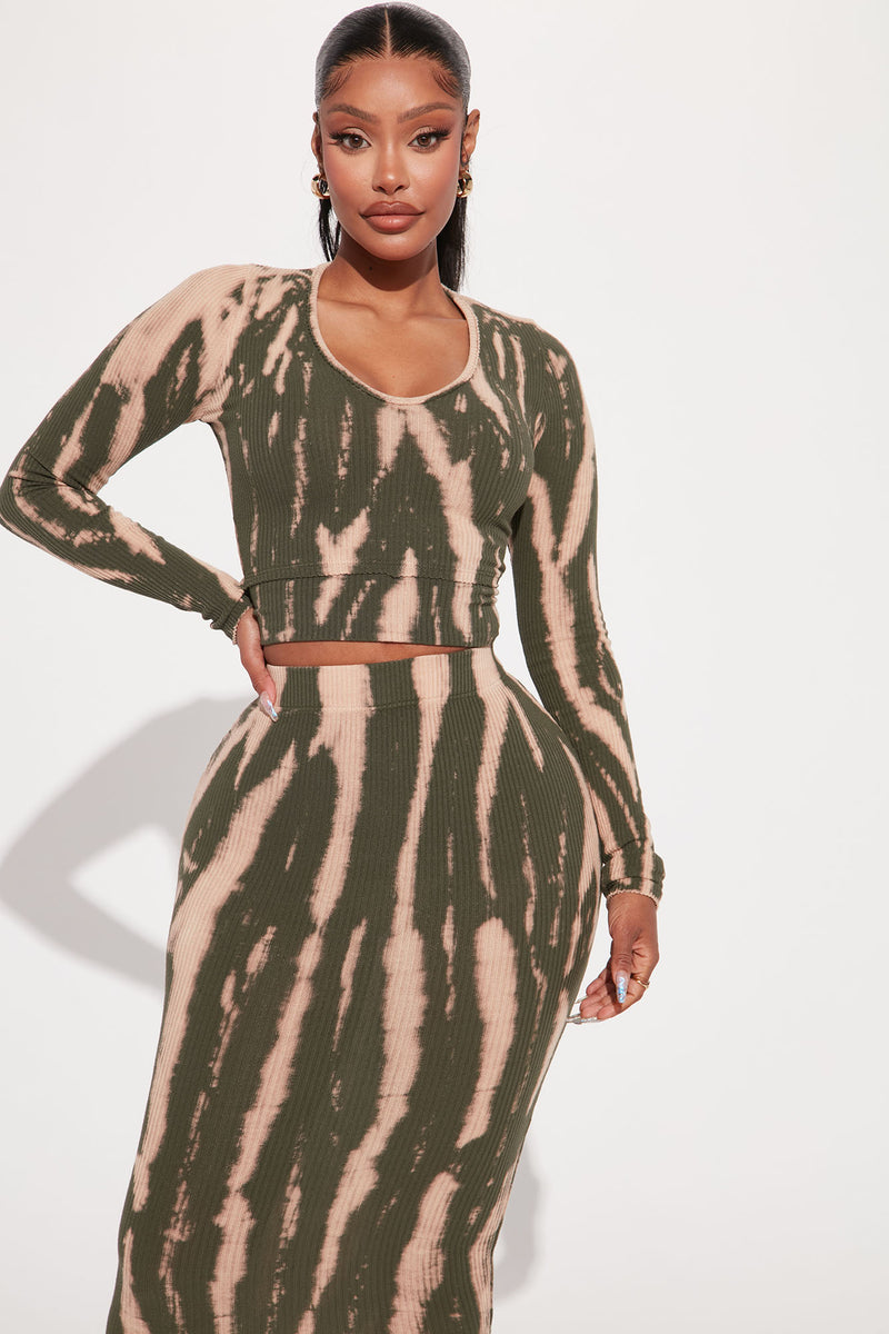 Tie dye skirt sales set fashion nova