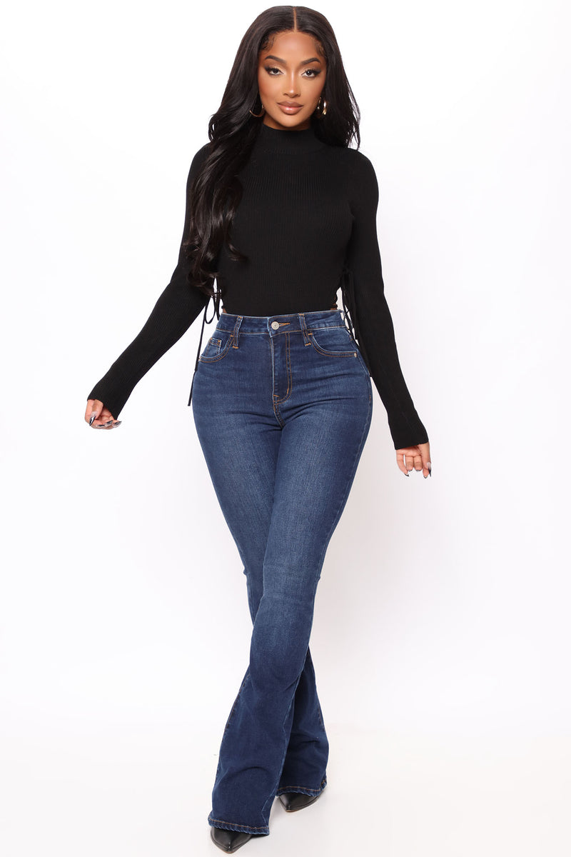Flare jeans fashion nova discount