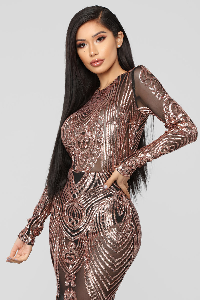 Fashion nova red carpet dress sale
