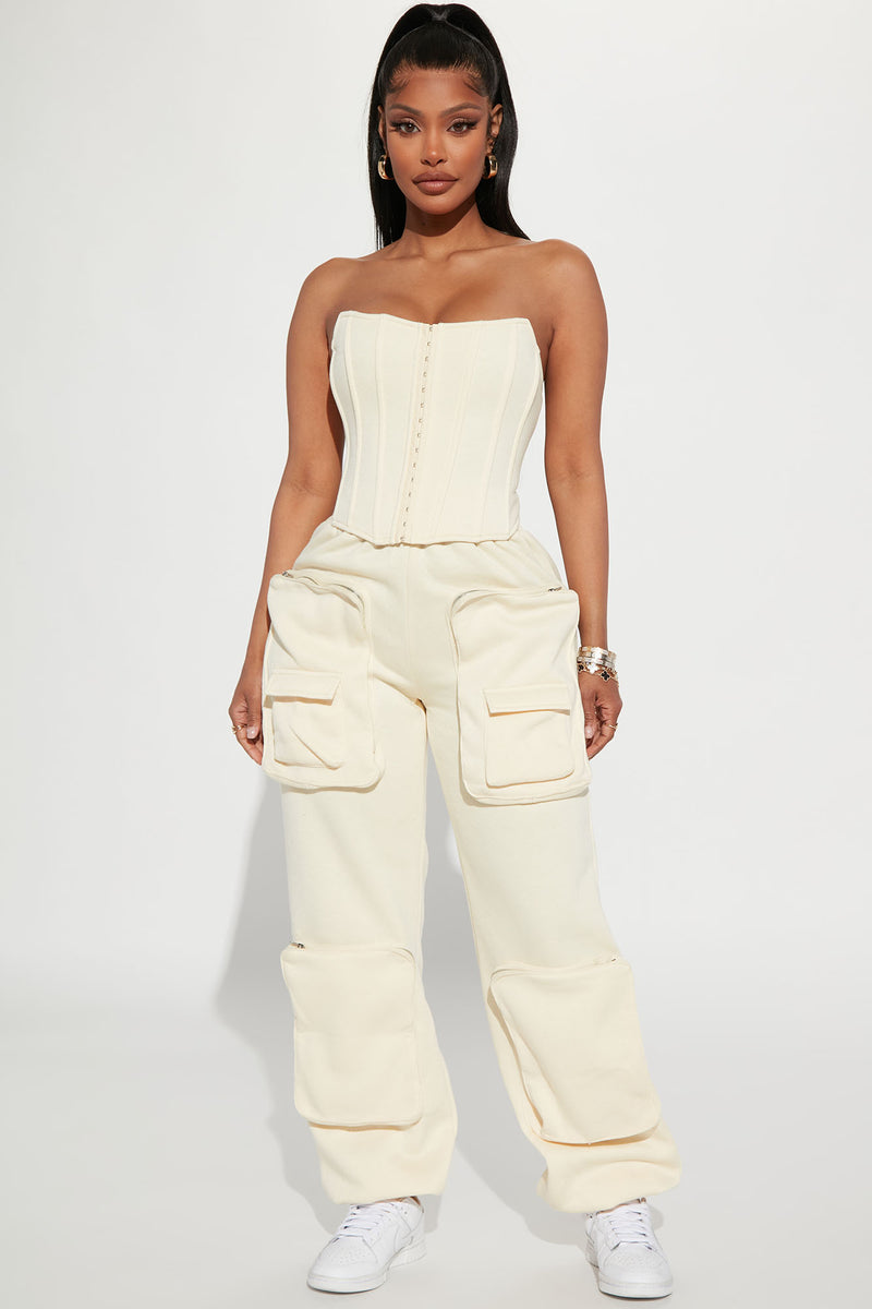 White cargo pants fashion nova store