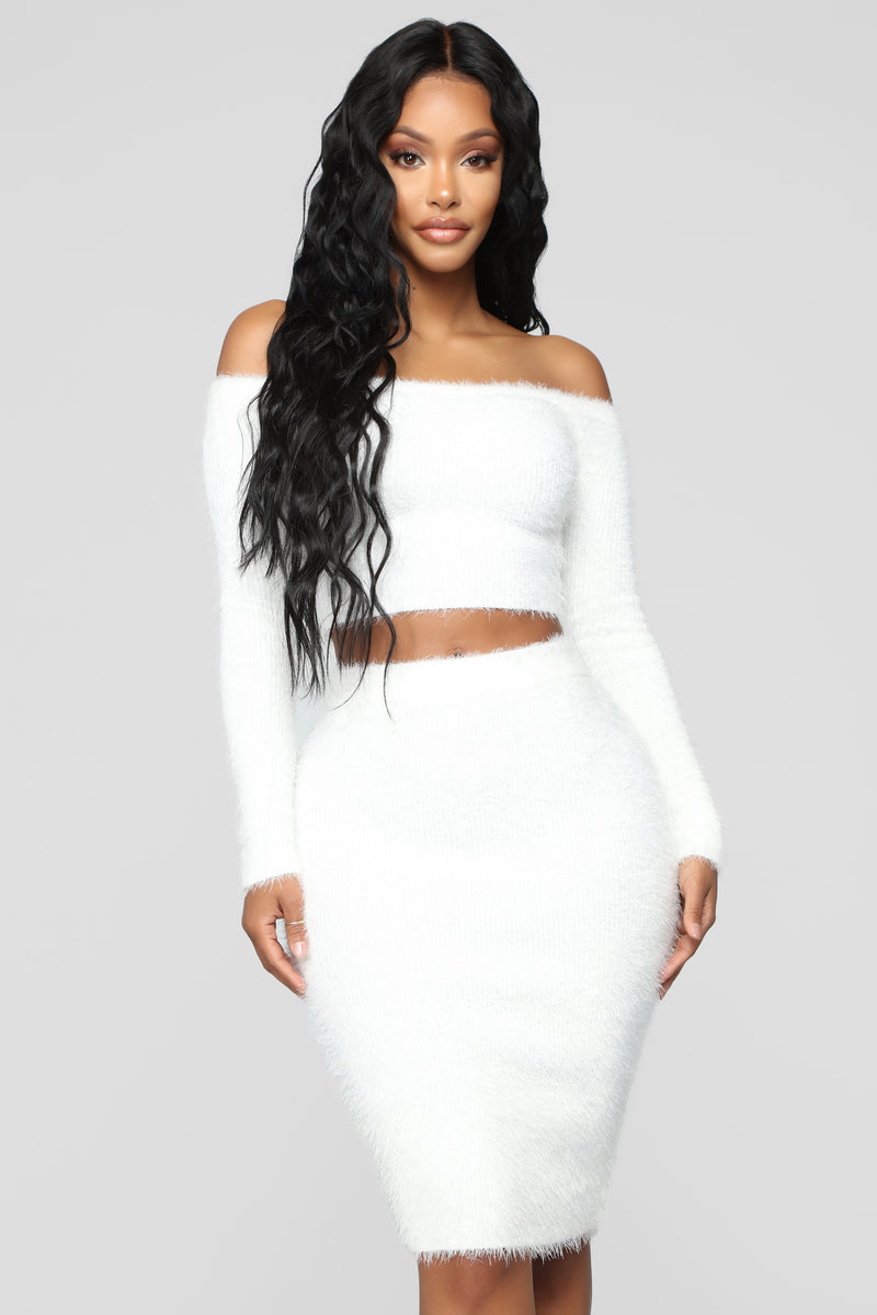 Fuzzy skirt cheap set