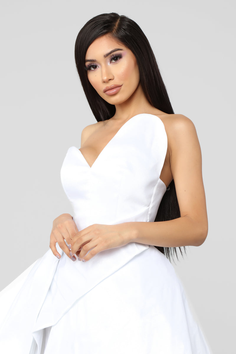 High klass shop high low gown